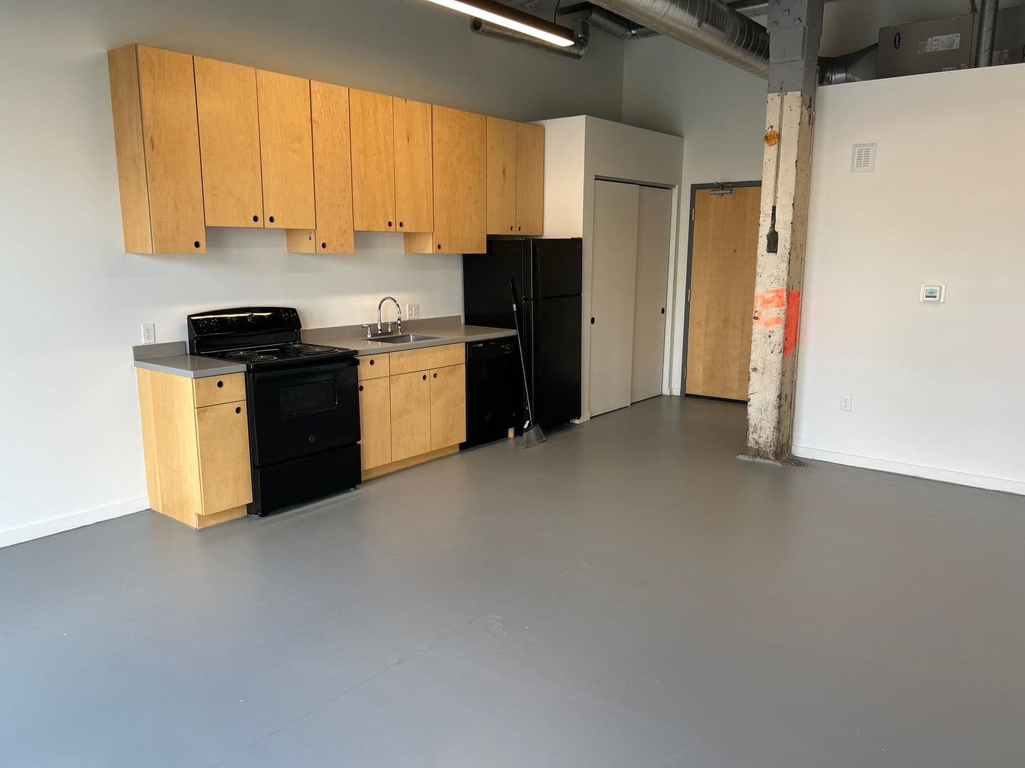 Detroit Apartment: 1331 Holden St.