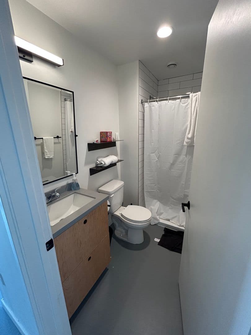 Detroit Apartment: 1331 Holden St.