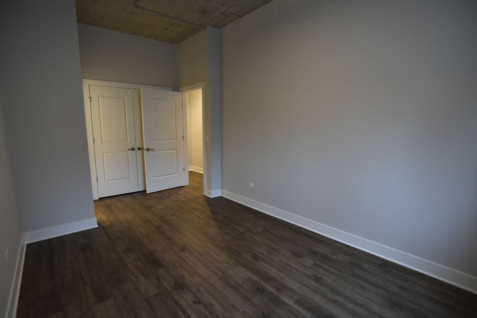 Chicago Apartment: 3817 - 45 N. BROADWAY ST