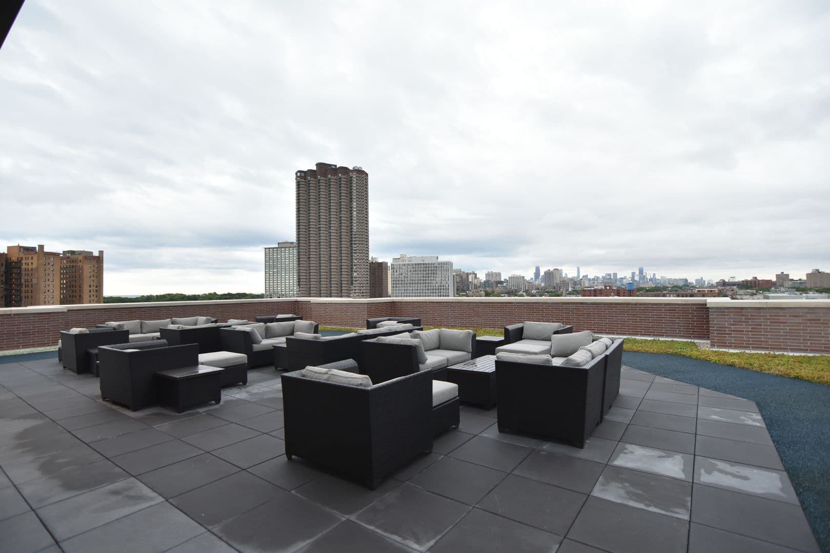 Chicago Apartment: 3817 - 45 N. BROADWAY ST