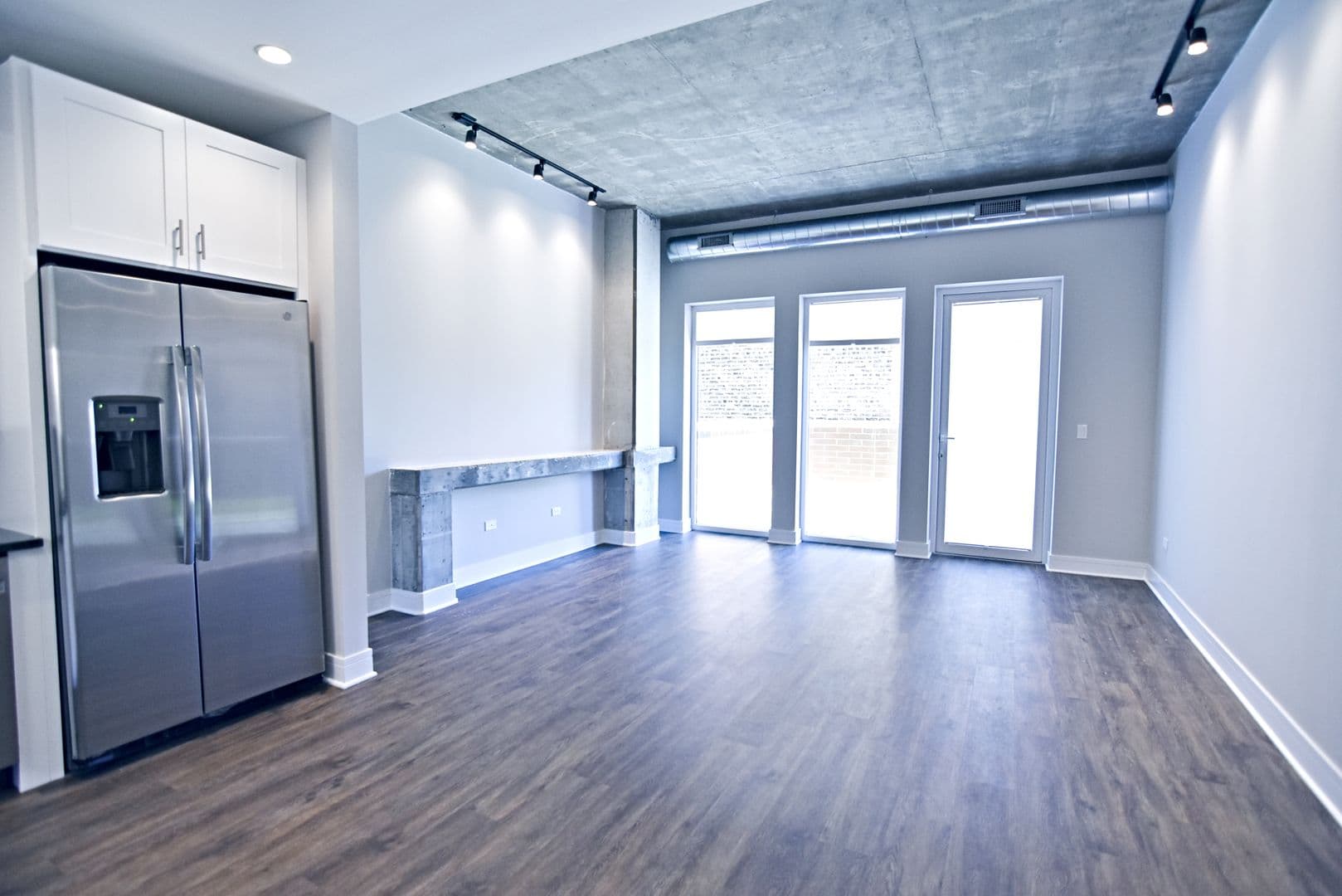 Chicago Apartment: 3817 - 45 N. BROADWAY ST
