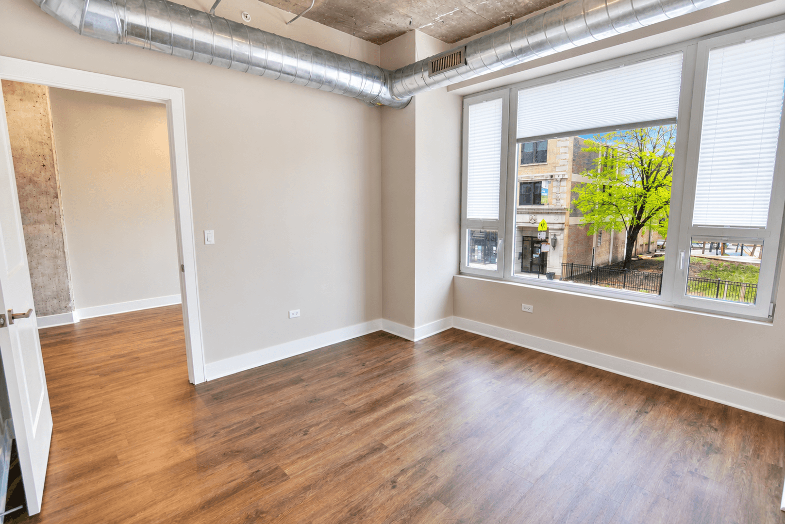 Chicago Apartment: 3817 - 45 N. BROADWAY ST