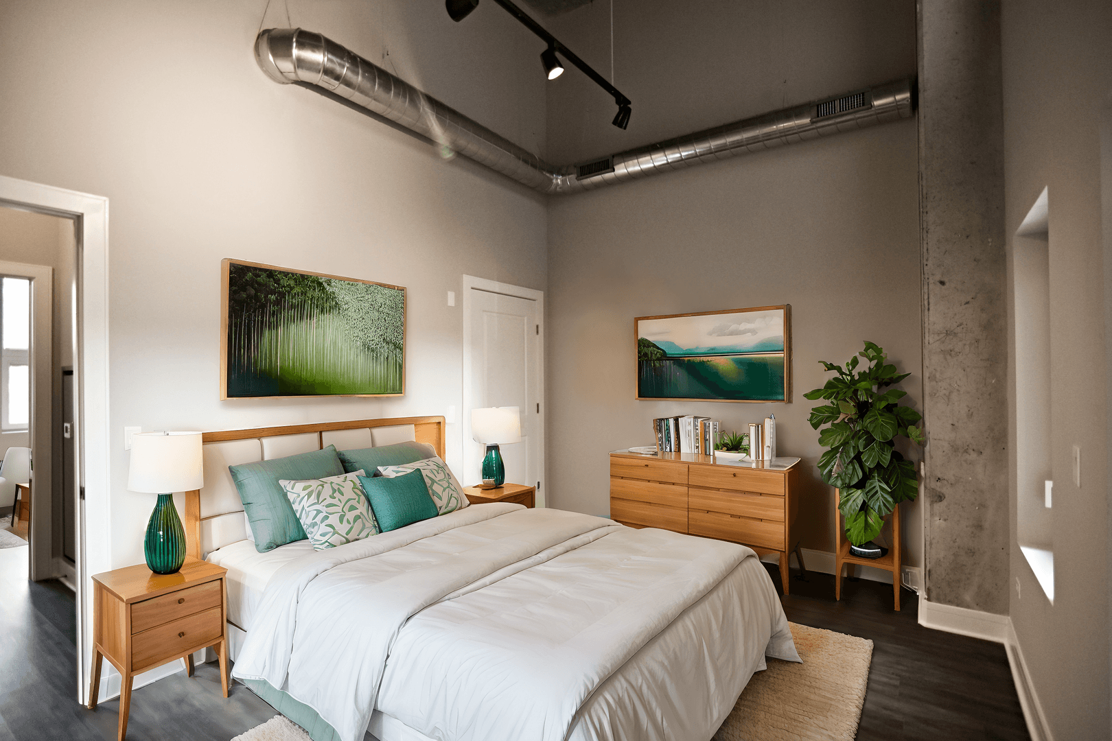 Chicago Apartment: 3817 - 45 N. BROADWAY ST