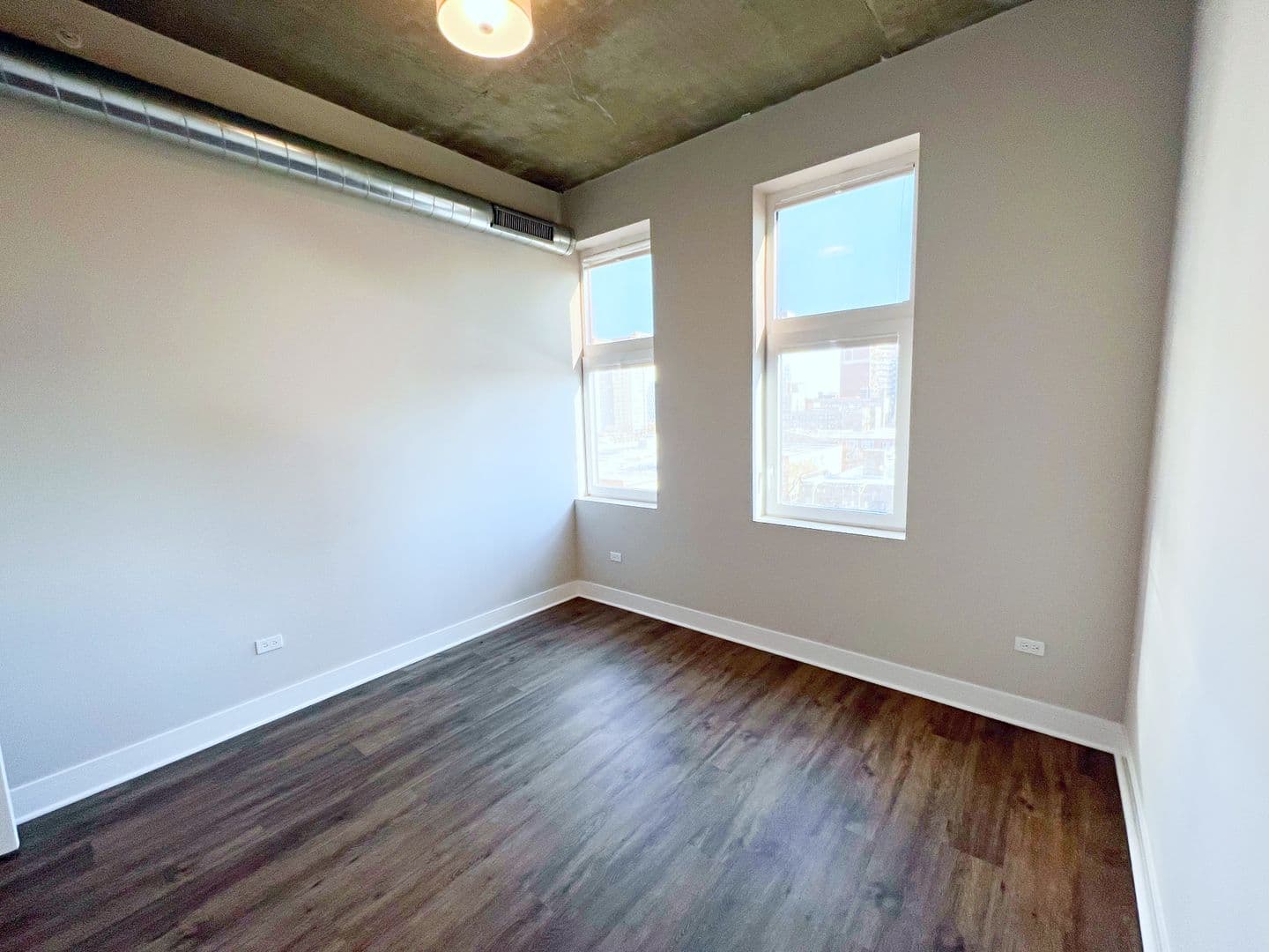 Chicago Apartment: 3817 - 45 N. BROADWAY ST