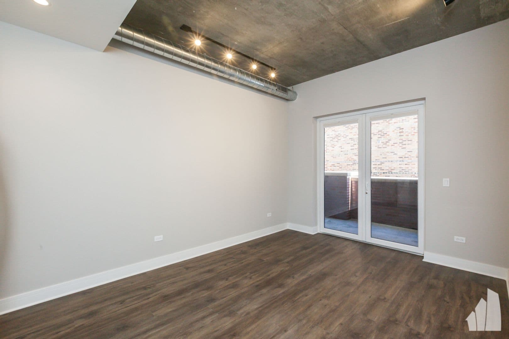 Chicago Apartment: 3817 - 45 N. BROADWAY ST