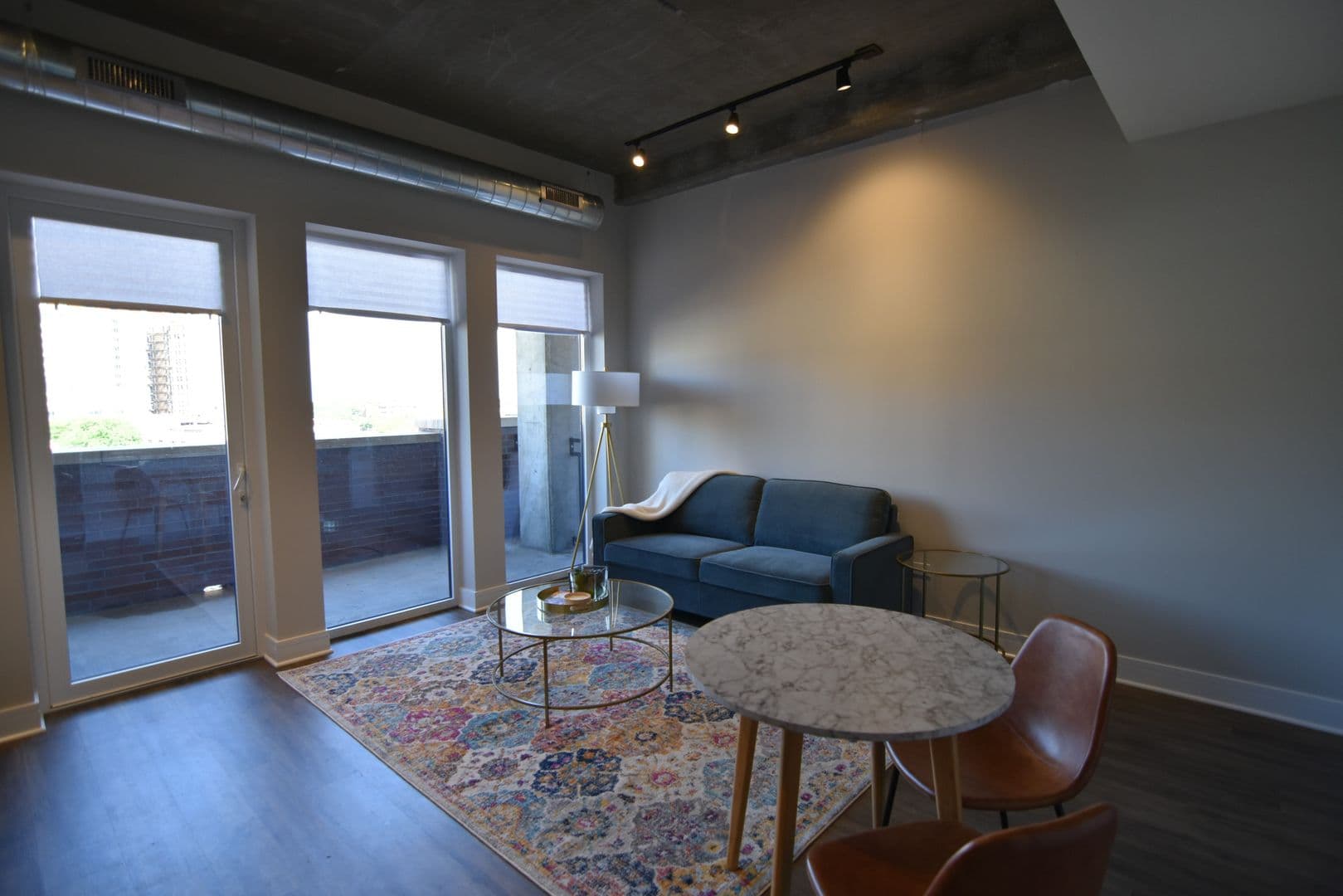 Chicago Apartment: 3817 - 45 N. BROADWAY ST