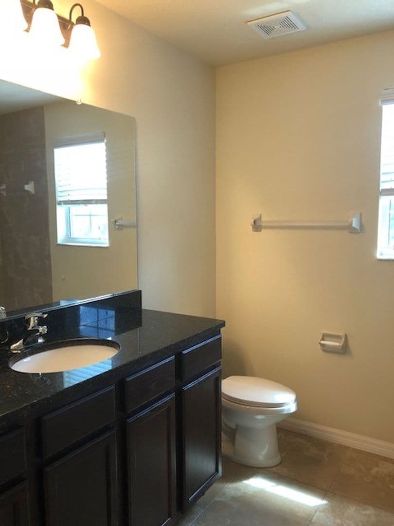 Brandon Apartment: 442 Belle Montclair Loop
