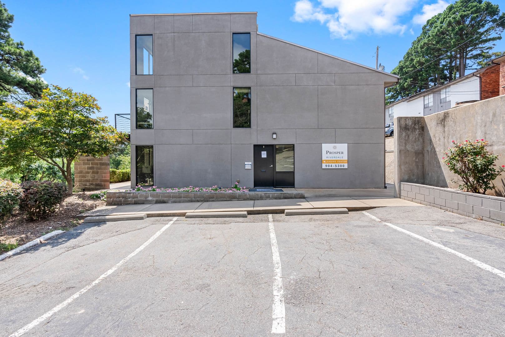 Little Rock Apartment: 2100 Rebsamen Park Road