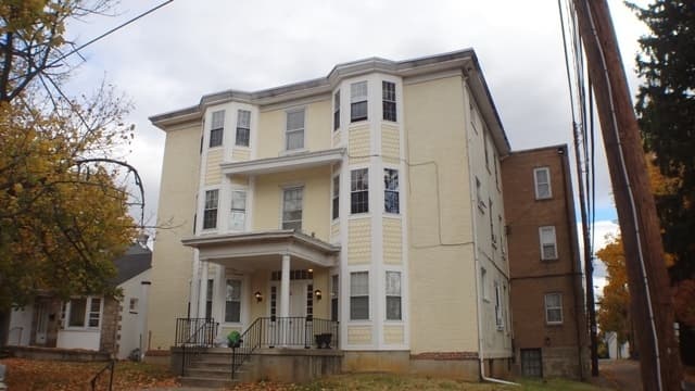 Bethlehem Apartment: 530 High Street