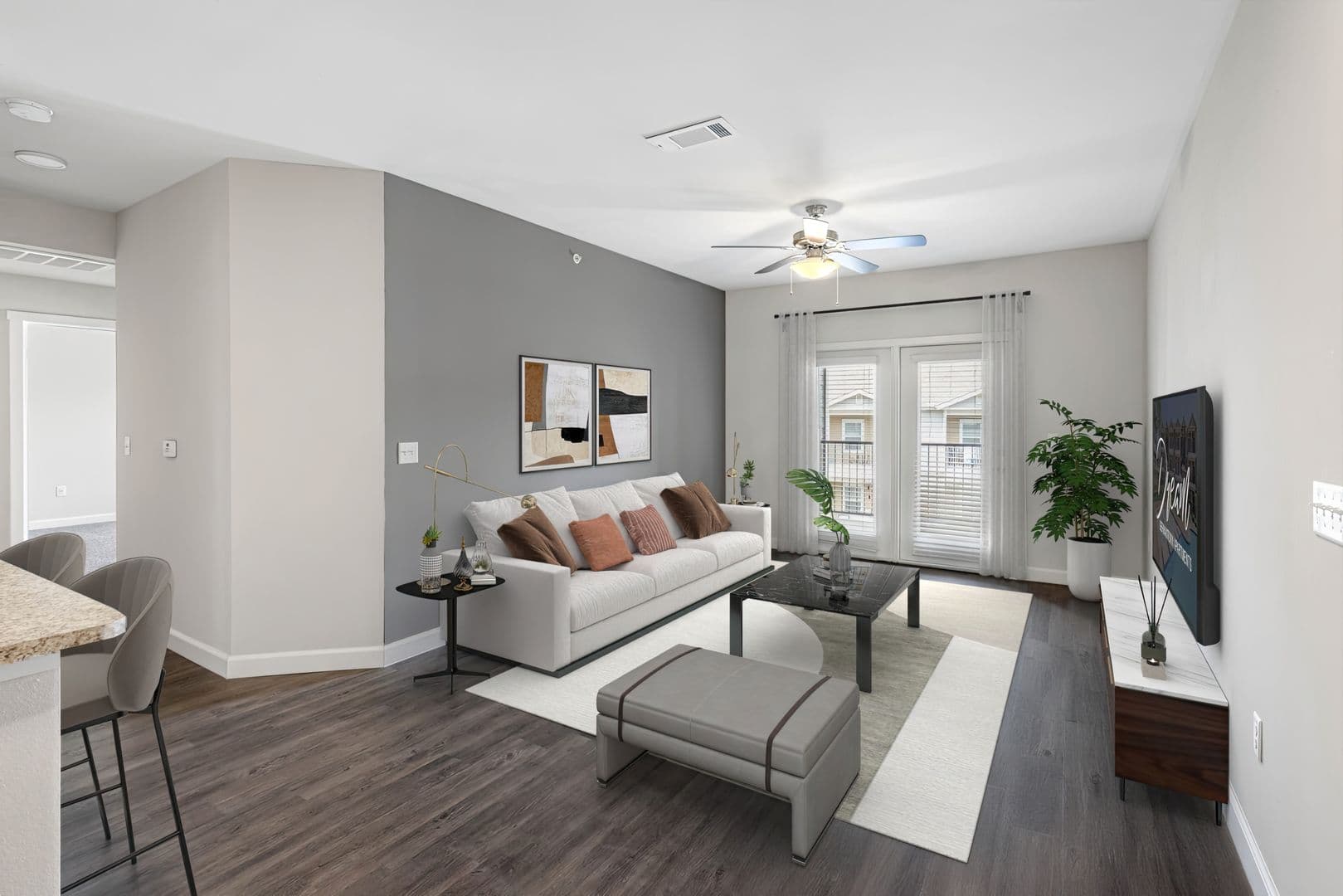Memphis Apartment: 7885 Silver Spur Circle North
