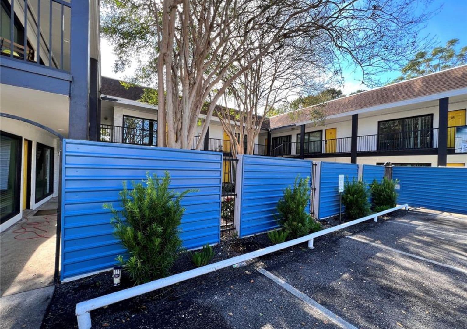 Houston Apartment: 1507 California St.