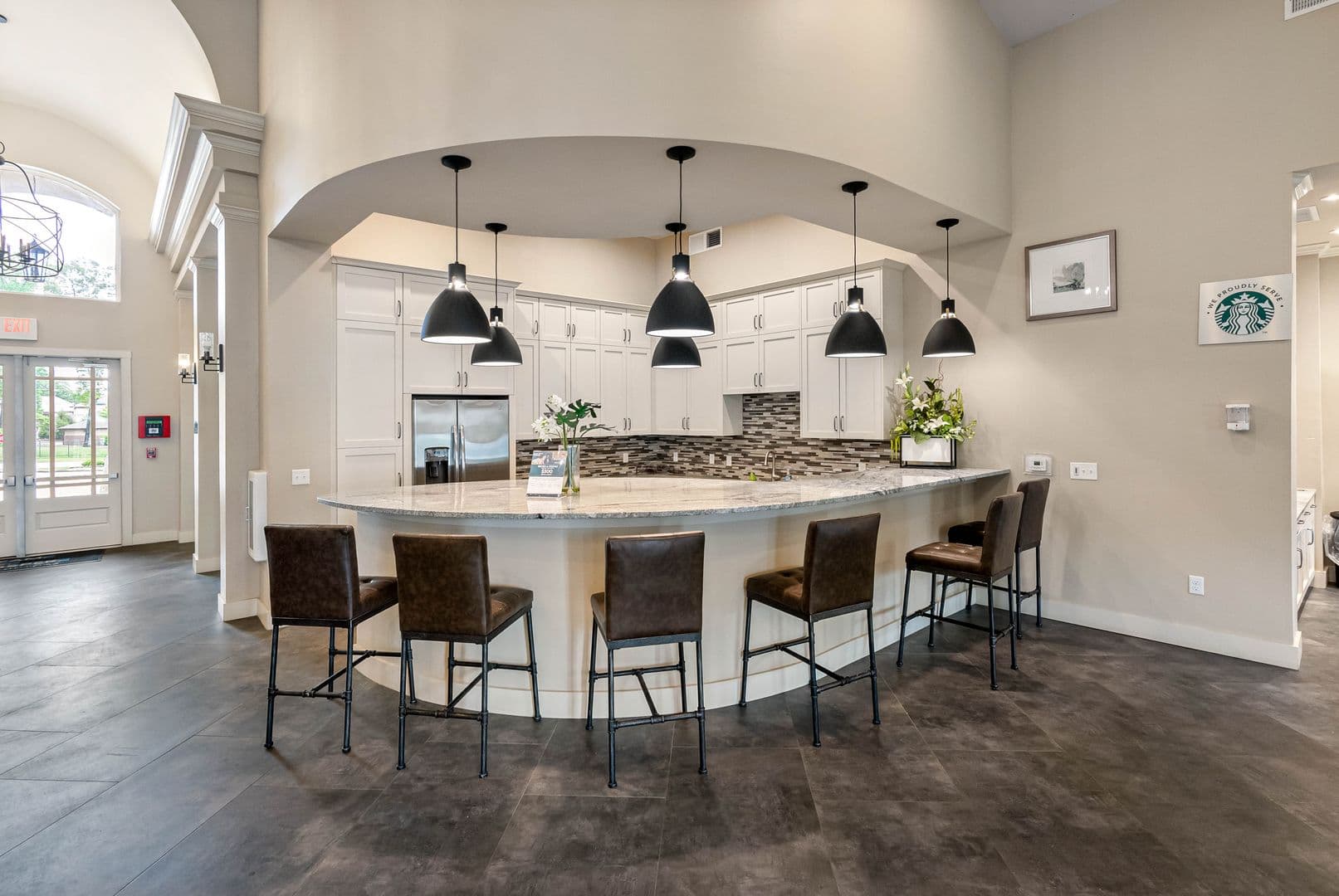 Memphis Apartment: 7885 Silver Spur Circle North