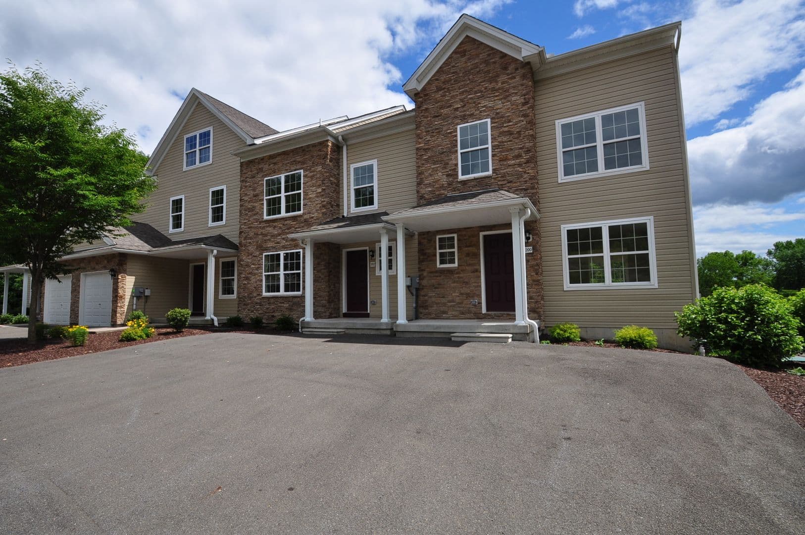 East Stroudsburg Apartment: 305 Cervina Court