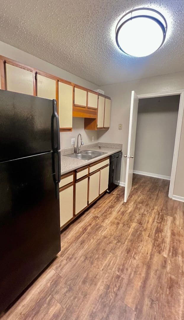 Jackson Apartment: 51 Northtown Drive