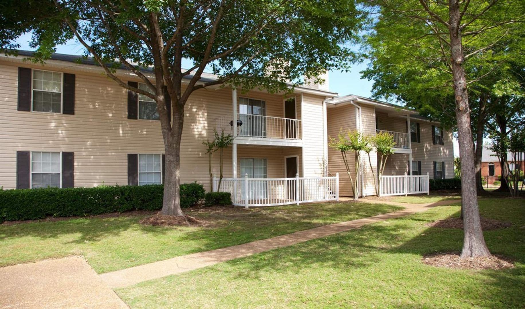 Jackson Apartment: 51 Northtown Drive