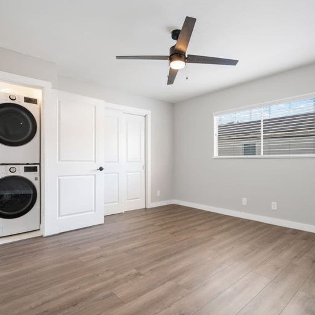 Houston Apartment: 306 Stratford St.