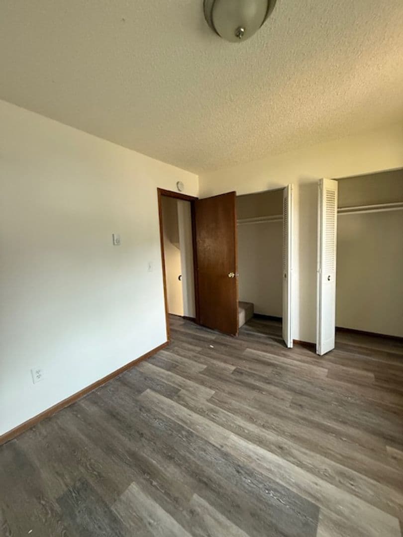 Coeur d Alene Apartment: 2416 N 6th St