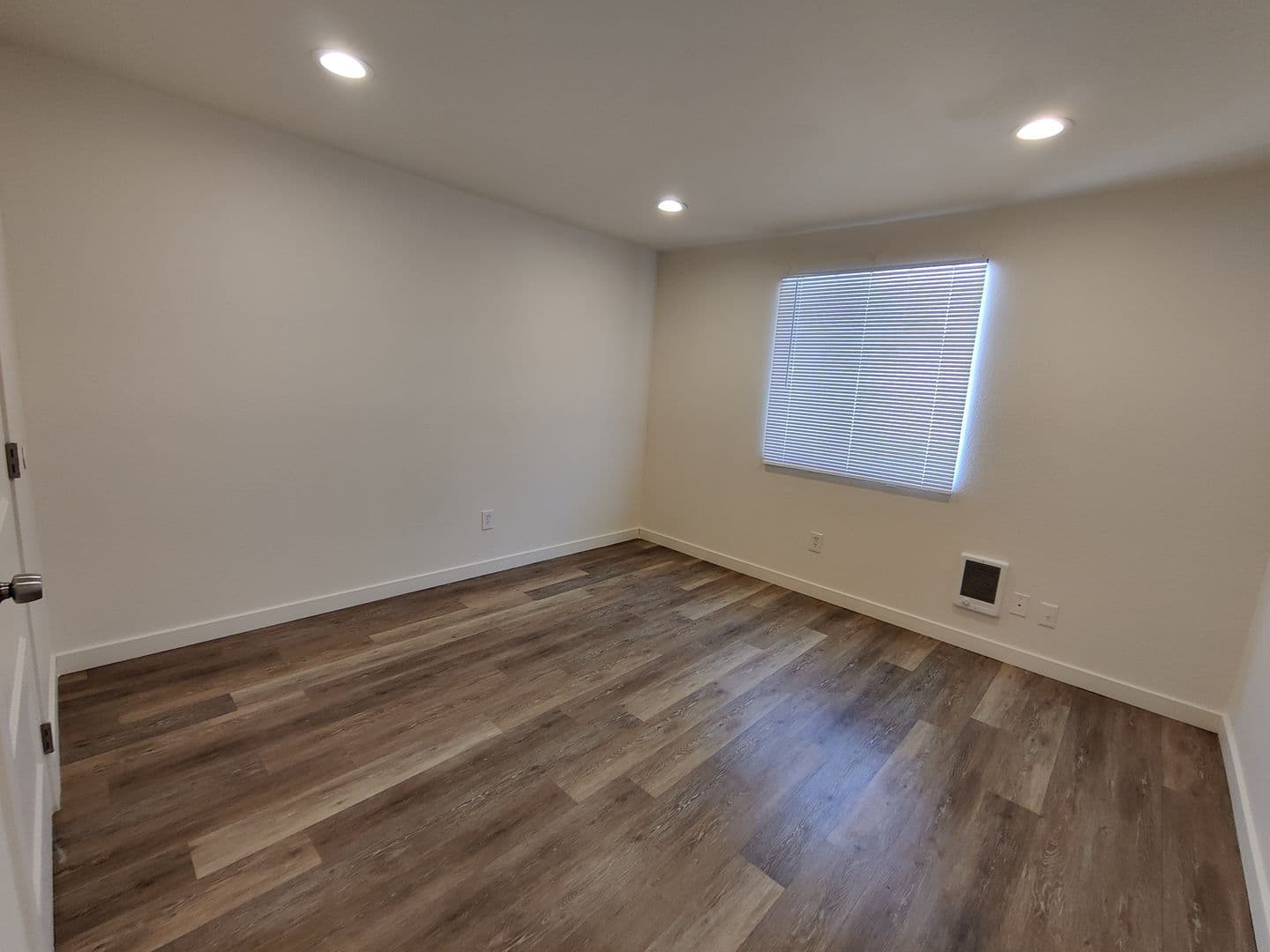 Coeur d Alene Apartment: 509/511 Montana Ave