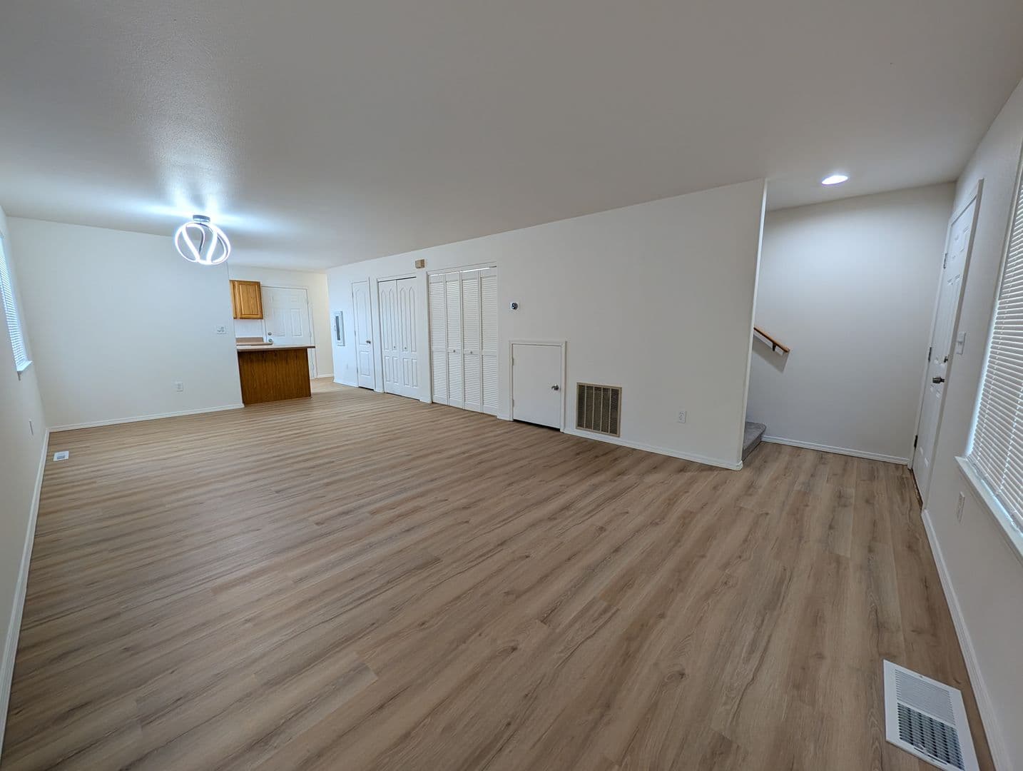 Coeur D Alene Apartment: 100 E Miller Ave