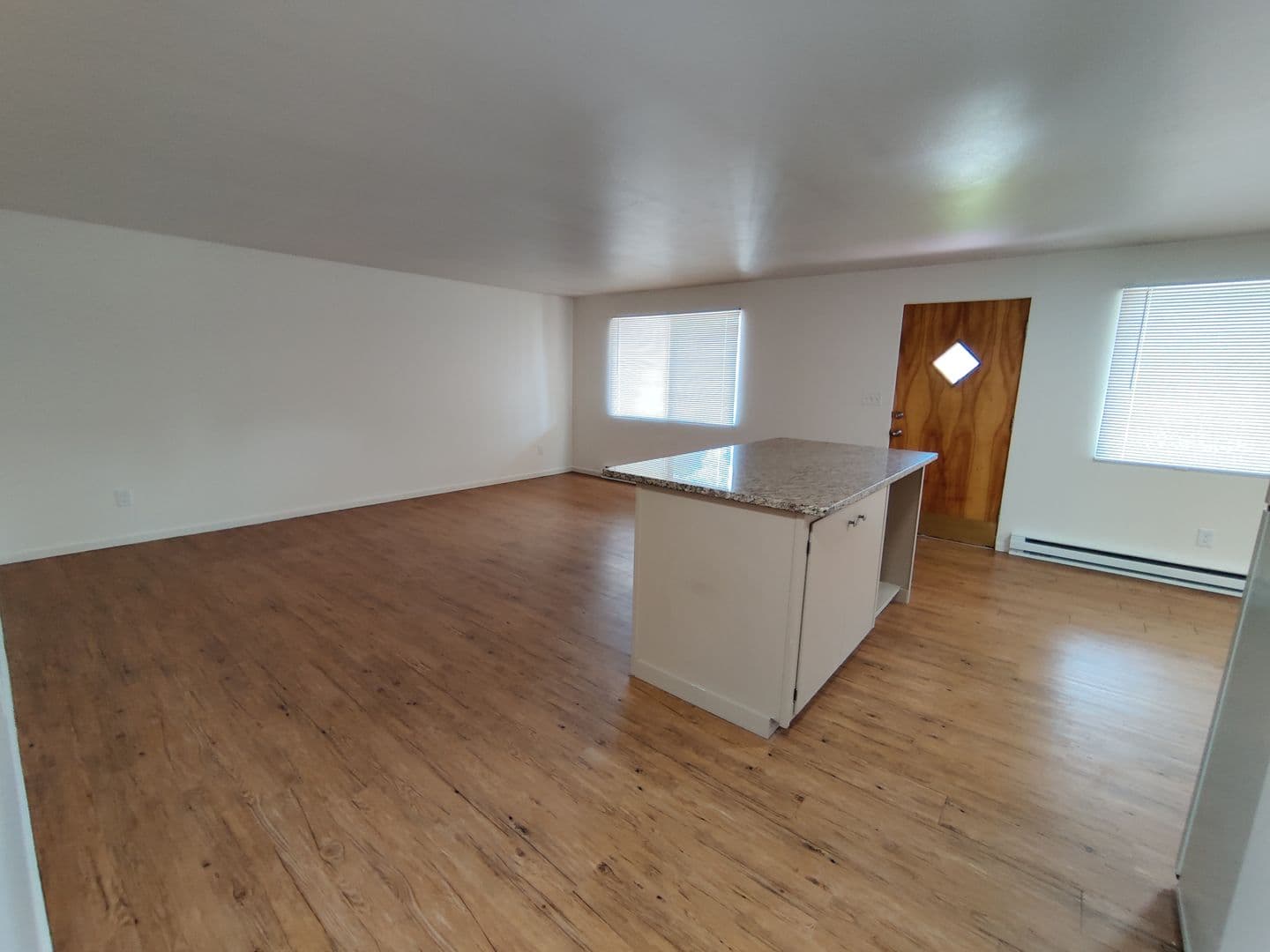 Coeur d Alene Apartment: 1023 & 1025 Coeur d Alene Ave