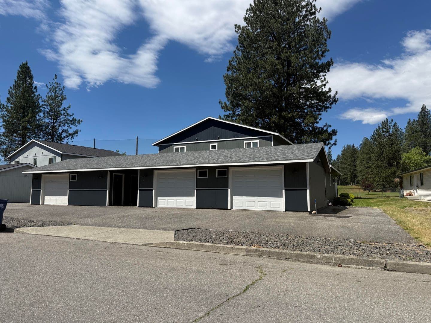 Coeur d'Alene Apartment: 1877 W Fairway