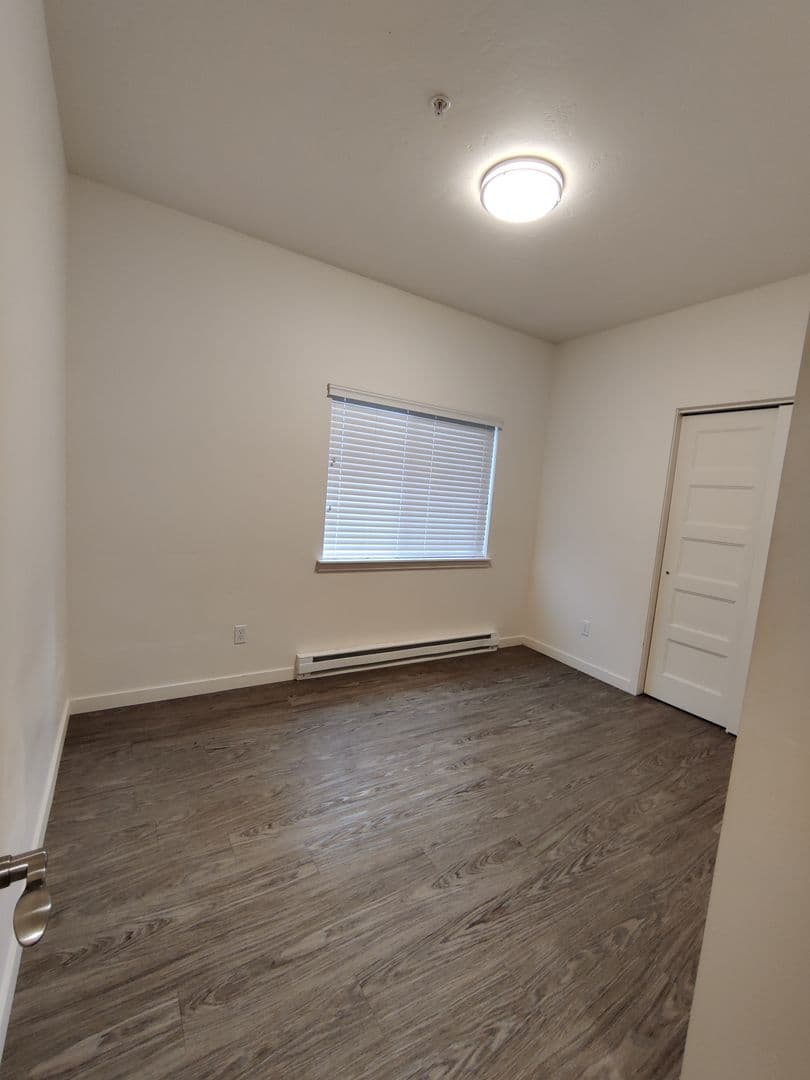 Coeur d Alene Apartment: 722 N 4th St
