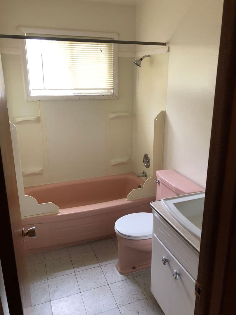 Coeur d Alene Apartment: 841 N Third St