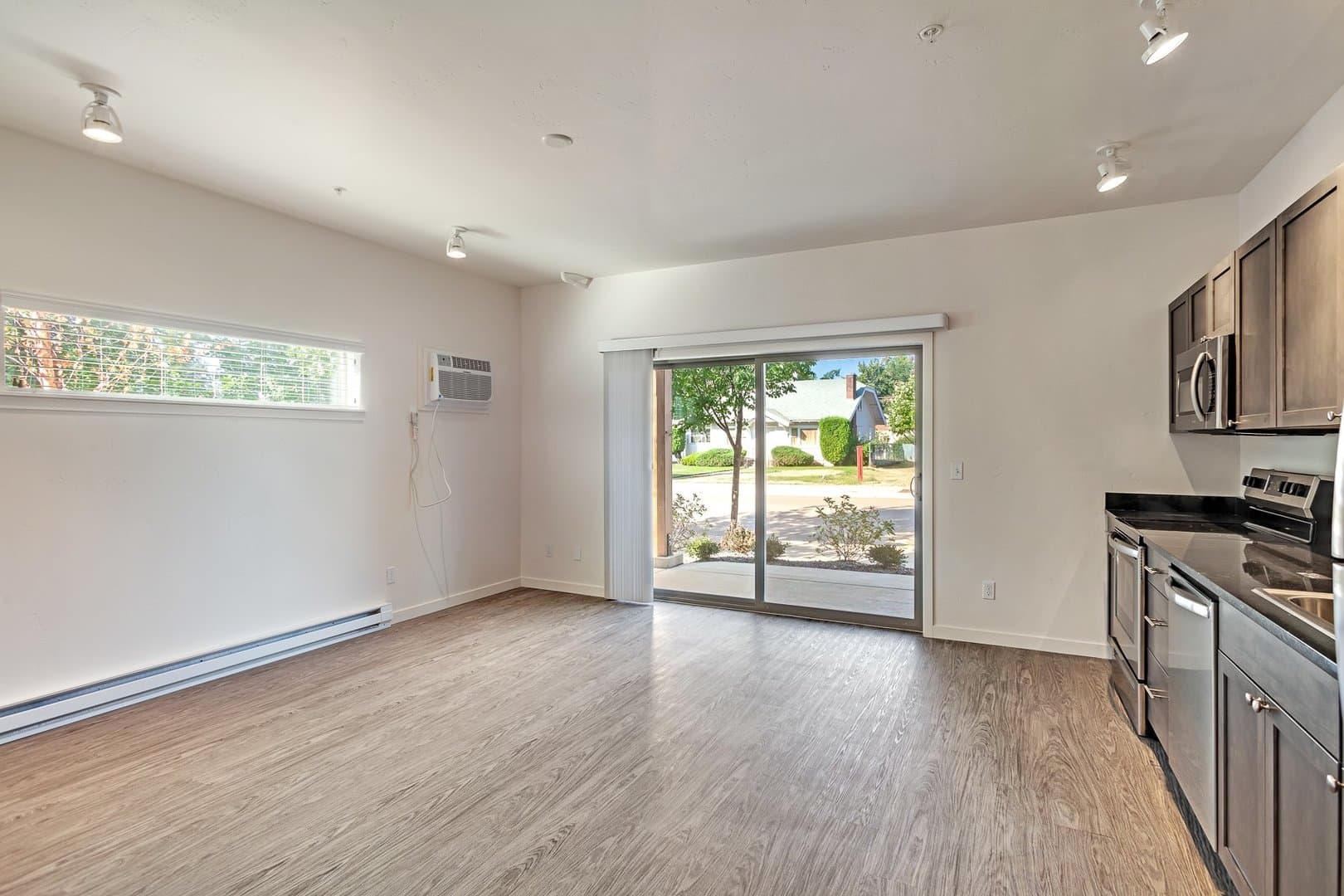 Coeur d Alene Apartment: 722 N 4th St