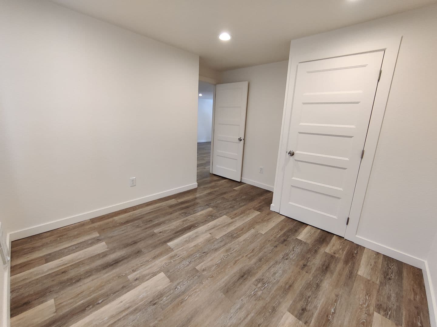 Coeur d Alene Apartment: 509/511 Montana Ave