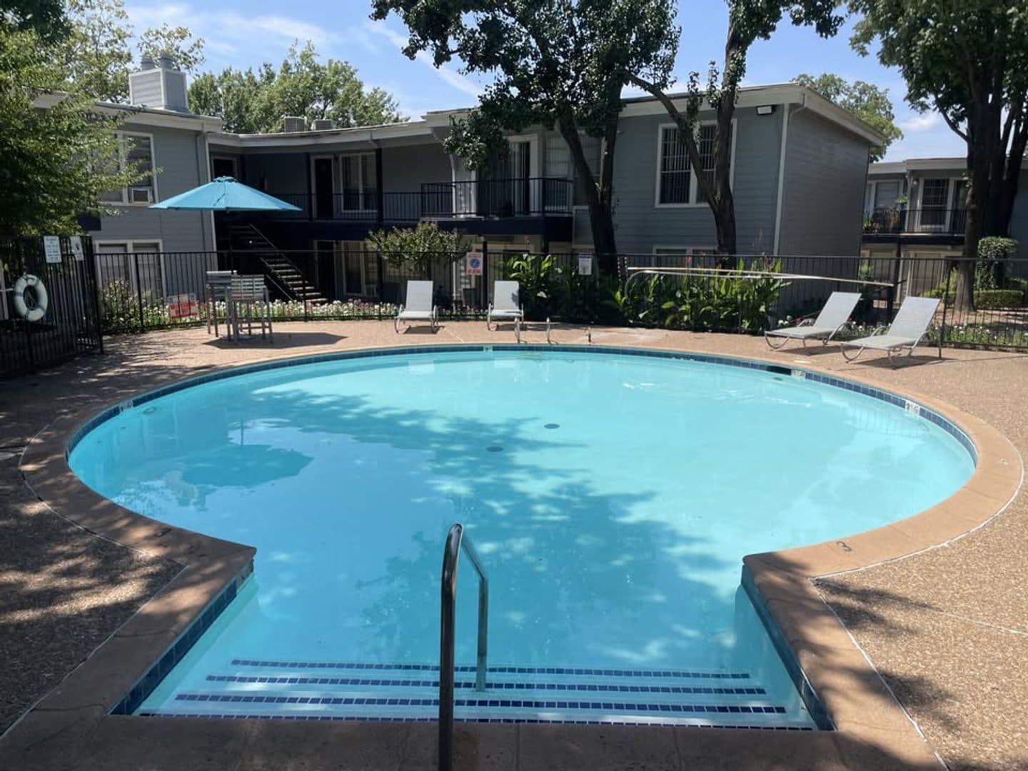 Tulsa Apartment: 2403 E. 55th Pl. Unit 12