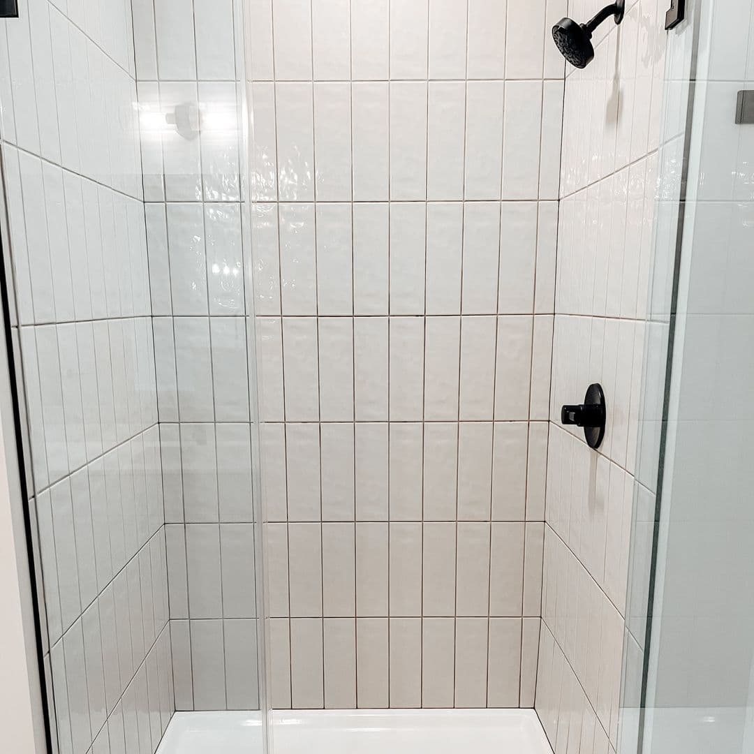 Stillwater Apartment: 200 Chestnut St E