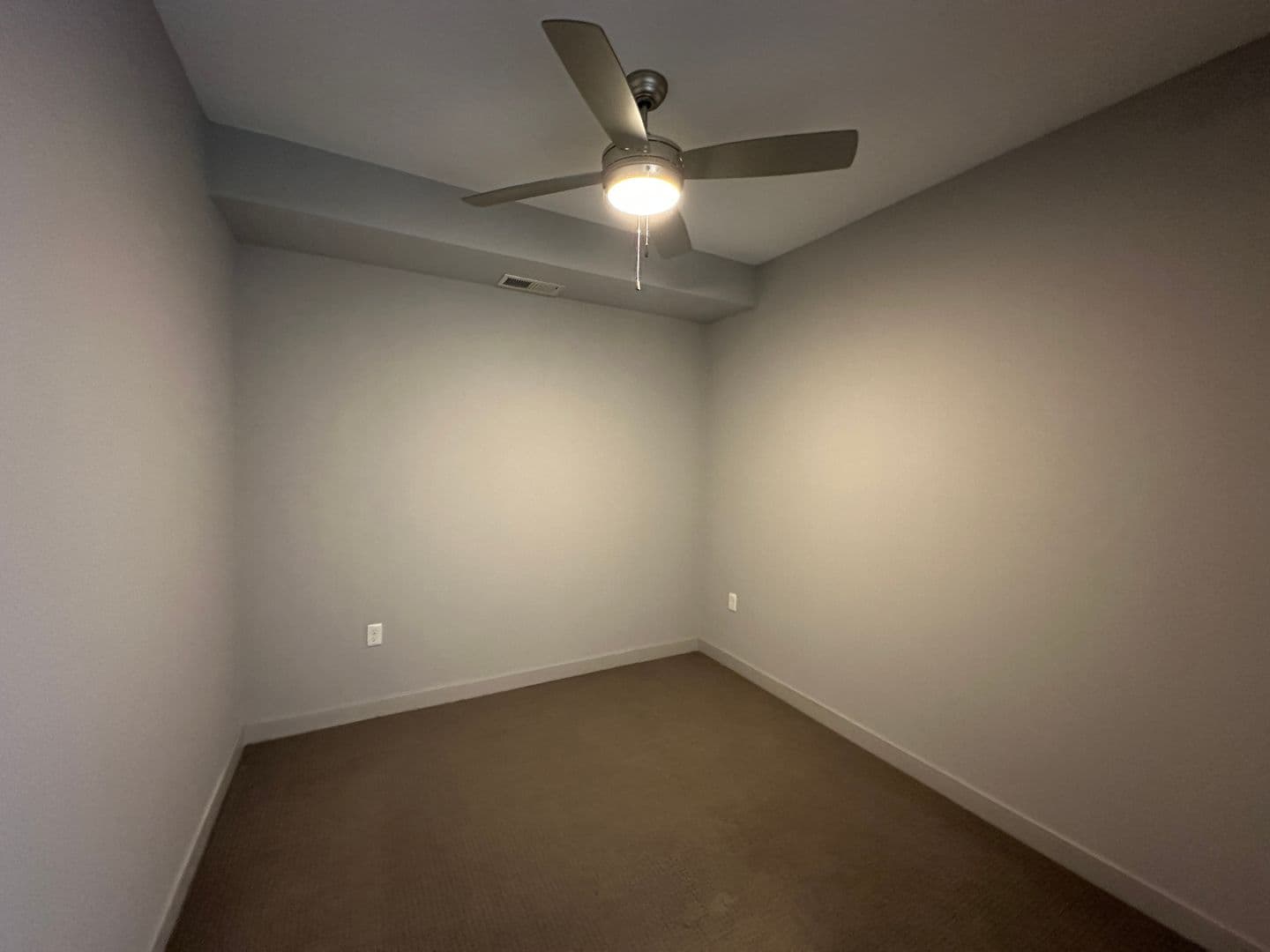 Minneapolis Apartment: 2520 S. 8th Street