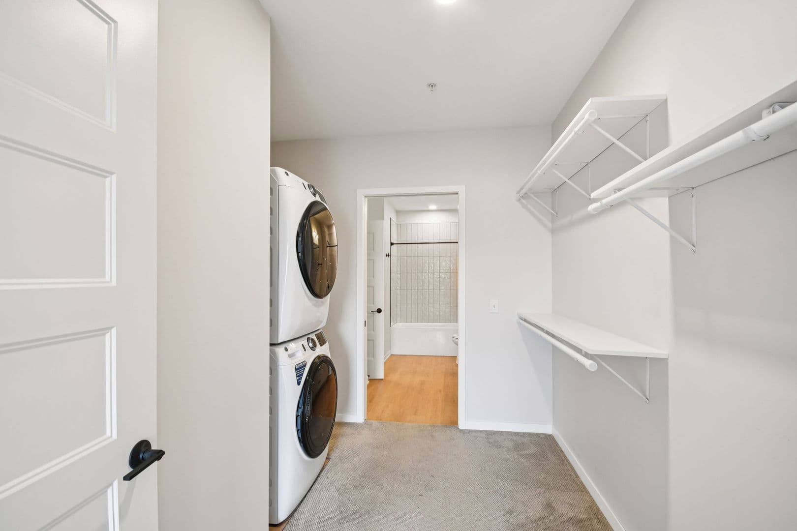 Stillwater Apartment: 200 Chestnut St E