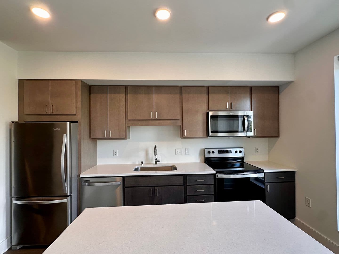 St. Paul Apartment: 84 W Water Street