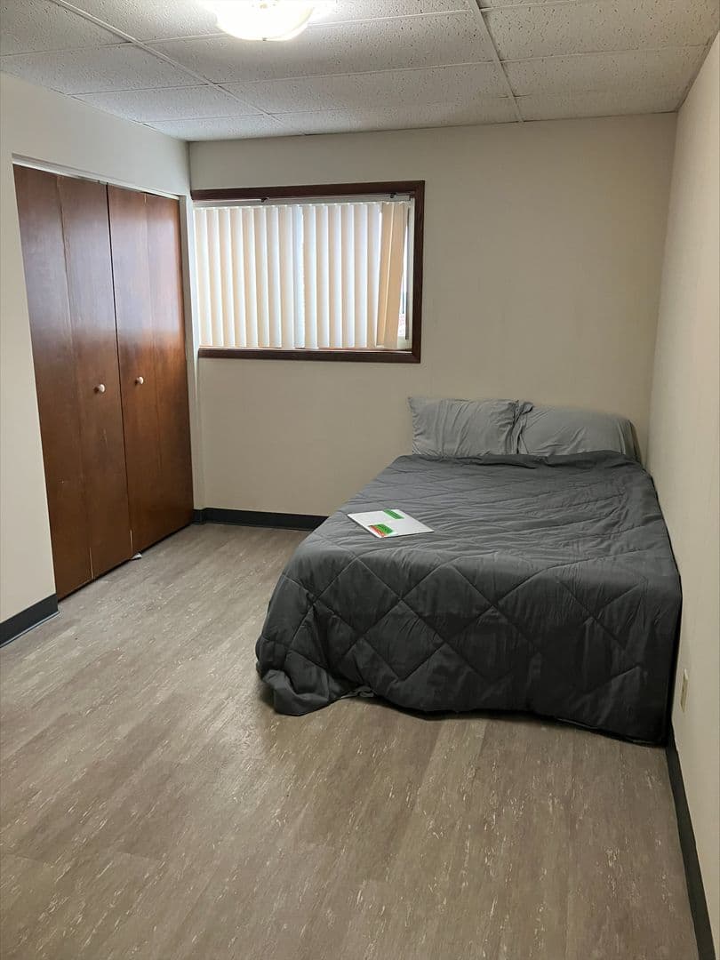 Rochester Apartment: 620 2nd St. SW