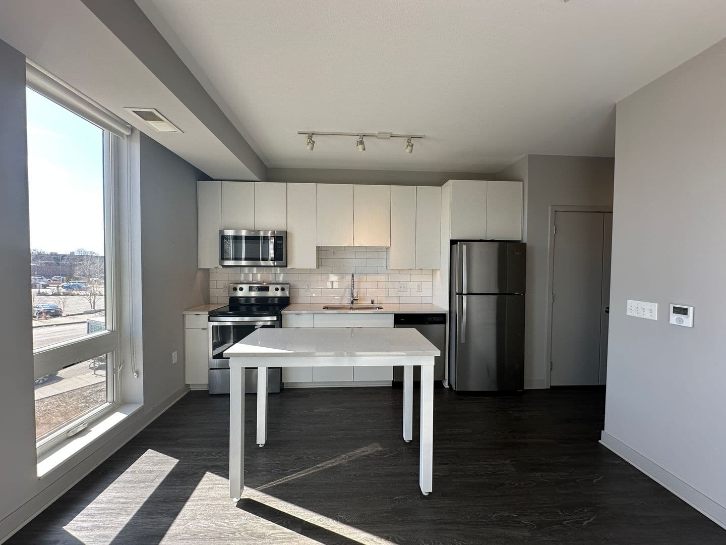 Minneapolis Apartment: 2520 S. 8th Street