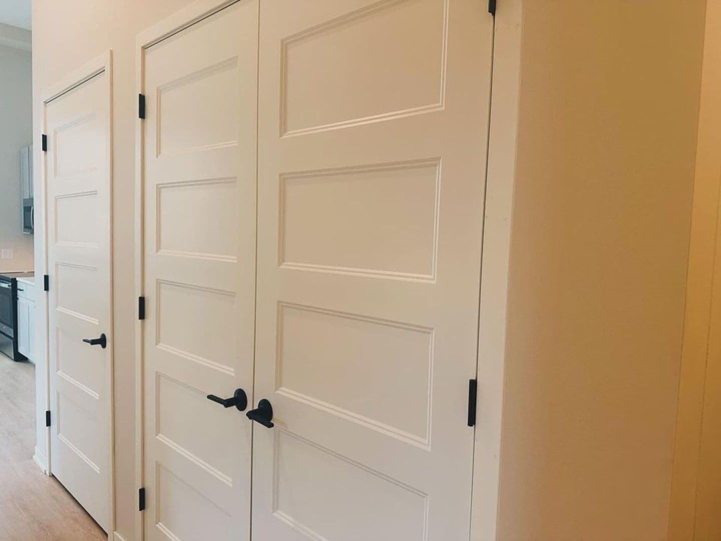 Stillwater Apartment: 200 Chestnut St E