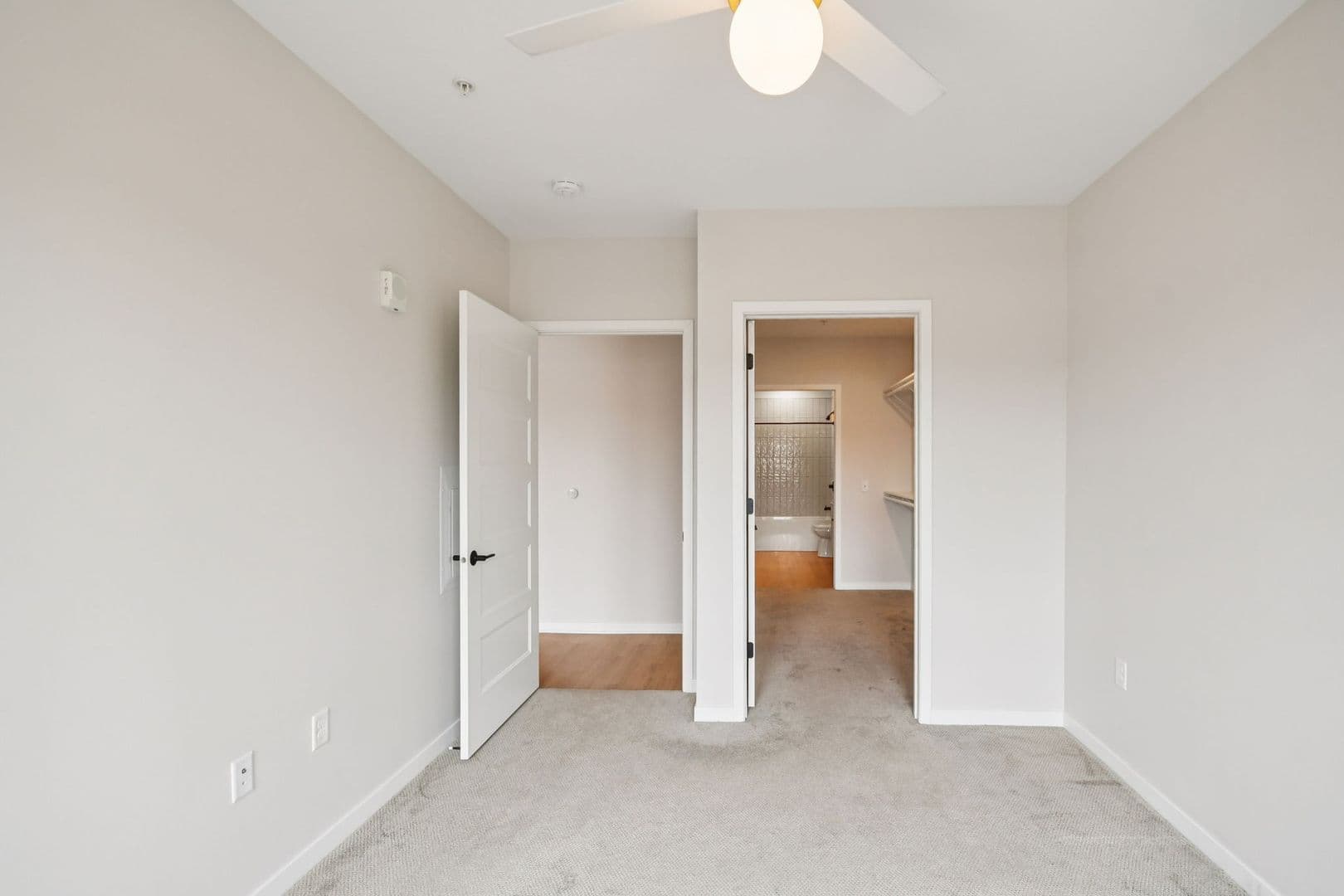Stillwater Apartment: 200 Chestnut St E