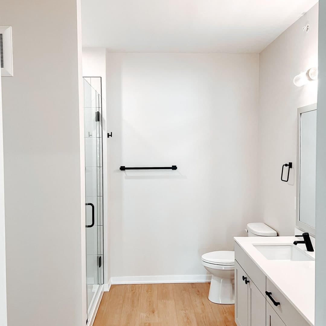 Stillwater Apartment: 200 Chestnut St E