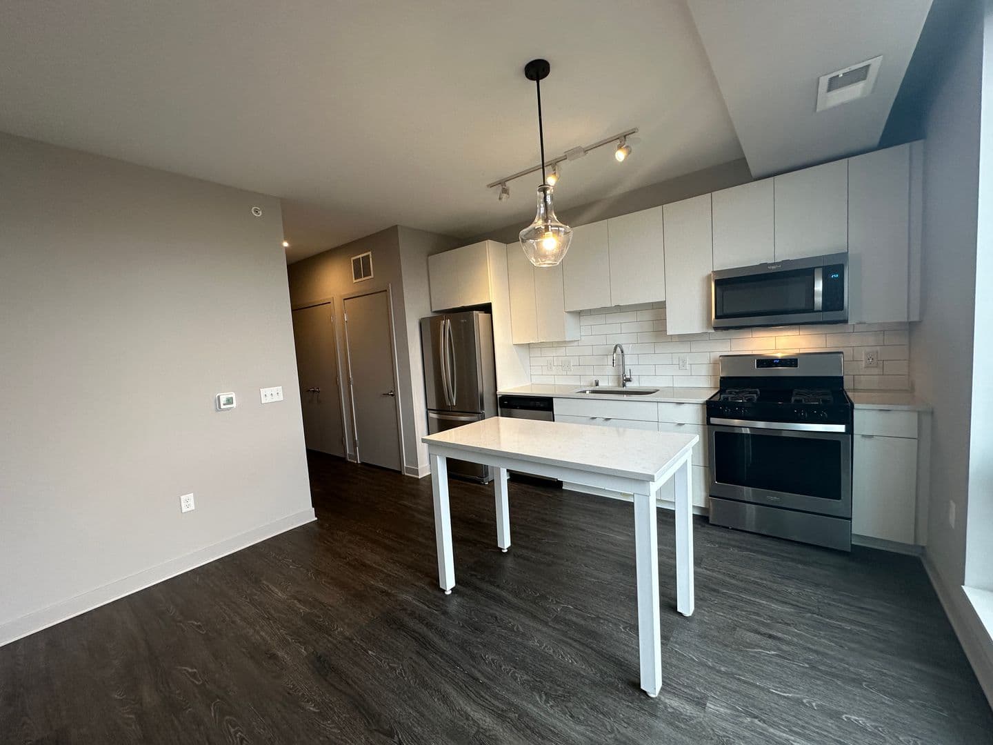 Minneapolis Apartment: 2520 S. 8th Street