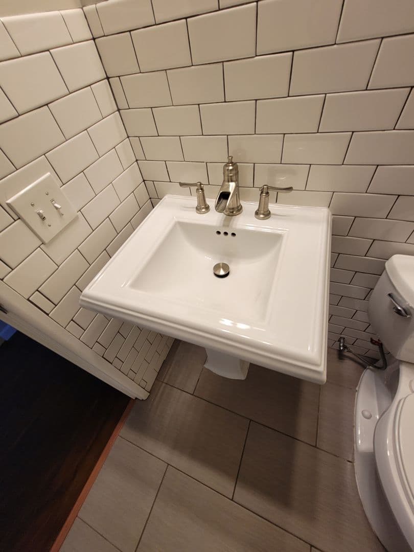 Minneapolis Apartment: 2801 Girard Ave. S.