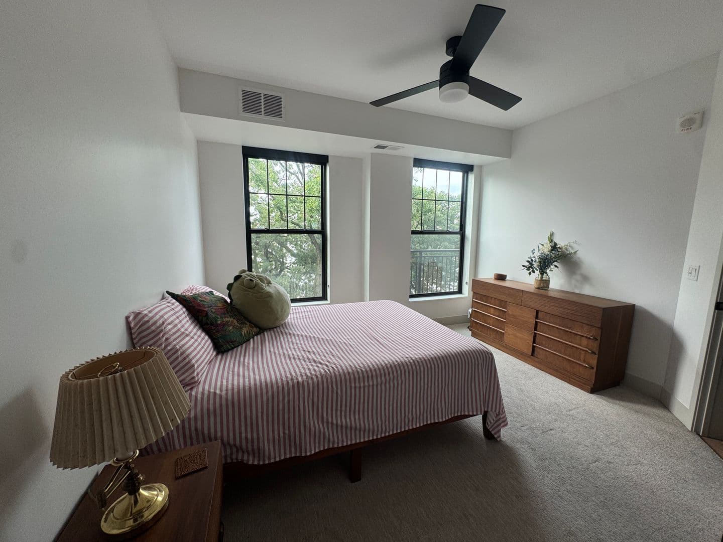 Robbinsdale Apartment: 4600 Lake Rd Ave