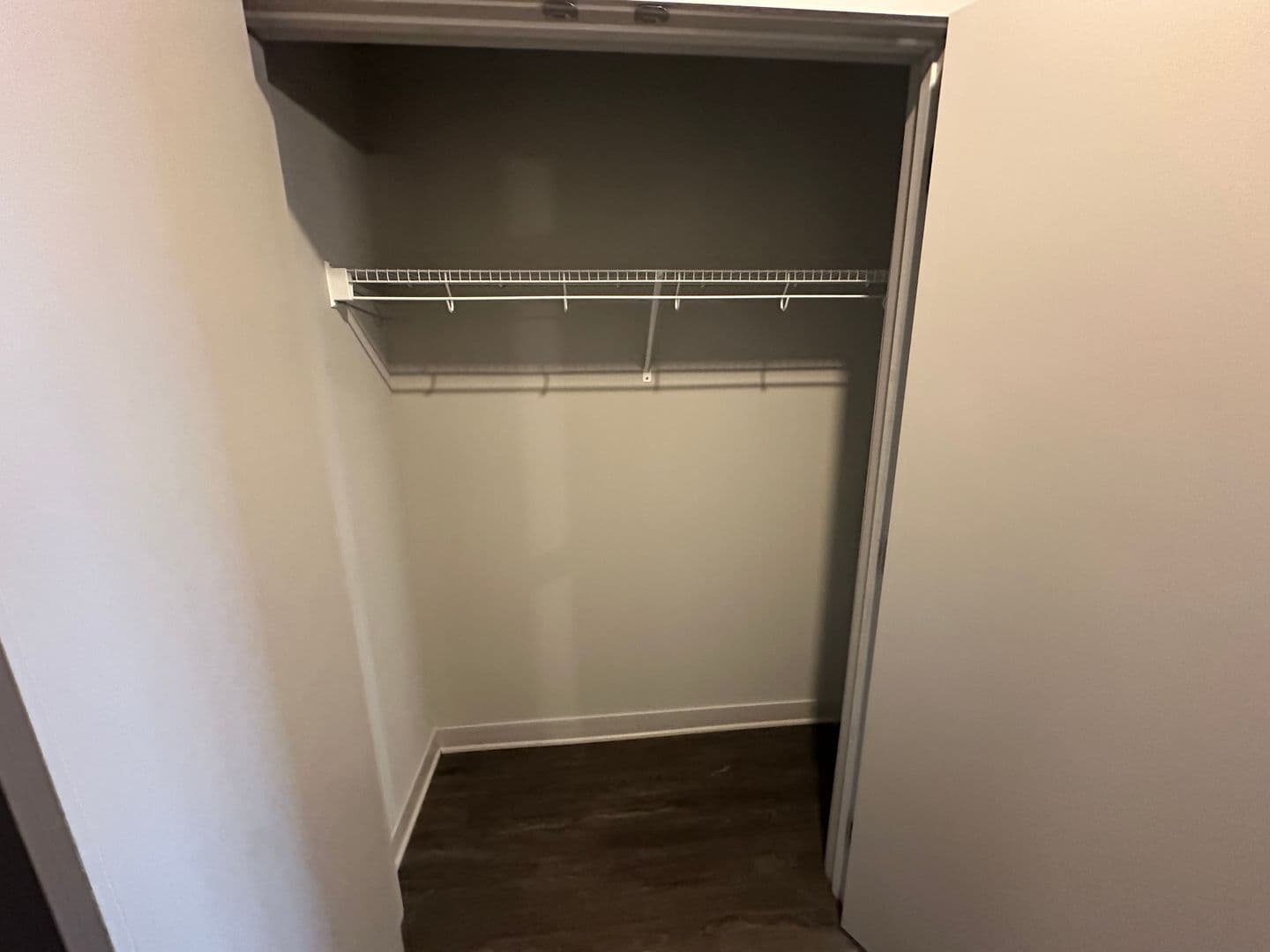 Minneapolis Apartment: 2520 S. 8th Street