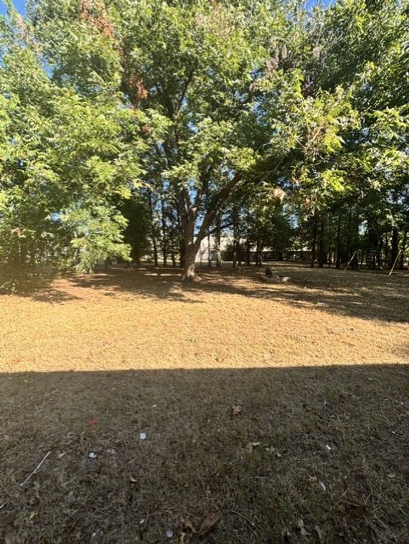 Norman House: 2425 Butler Drive