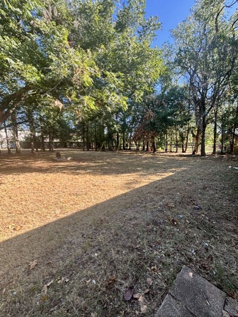 Norman House: 2425 Butler Drive