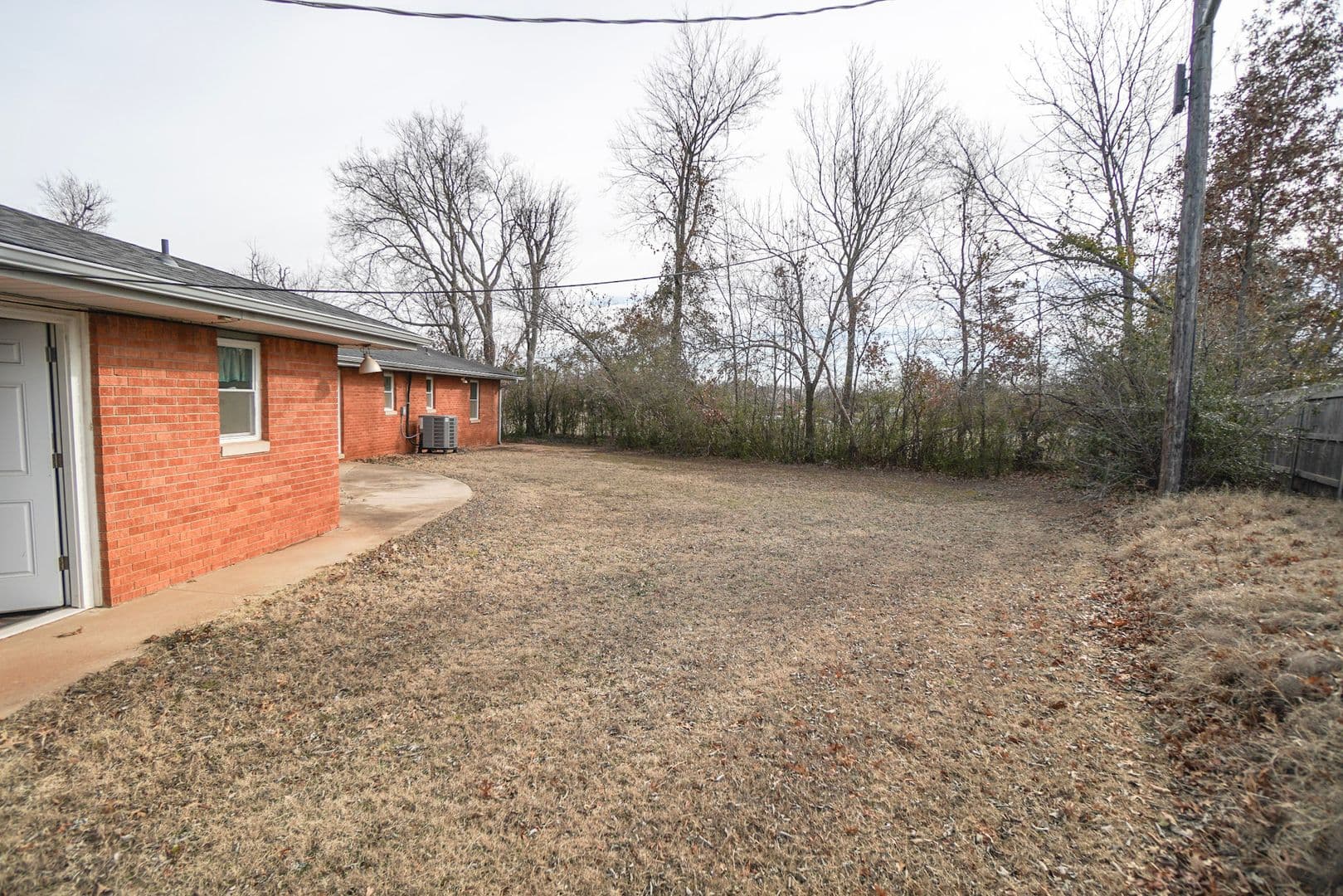 Norman House: 906 Carey Dr