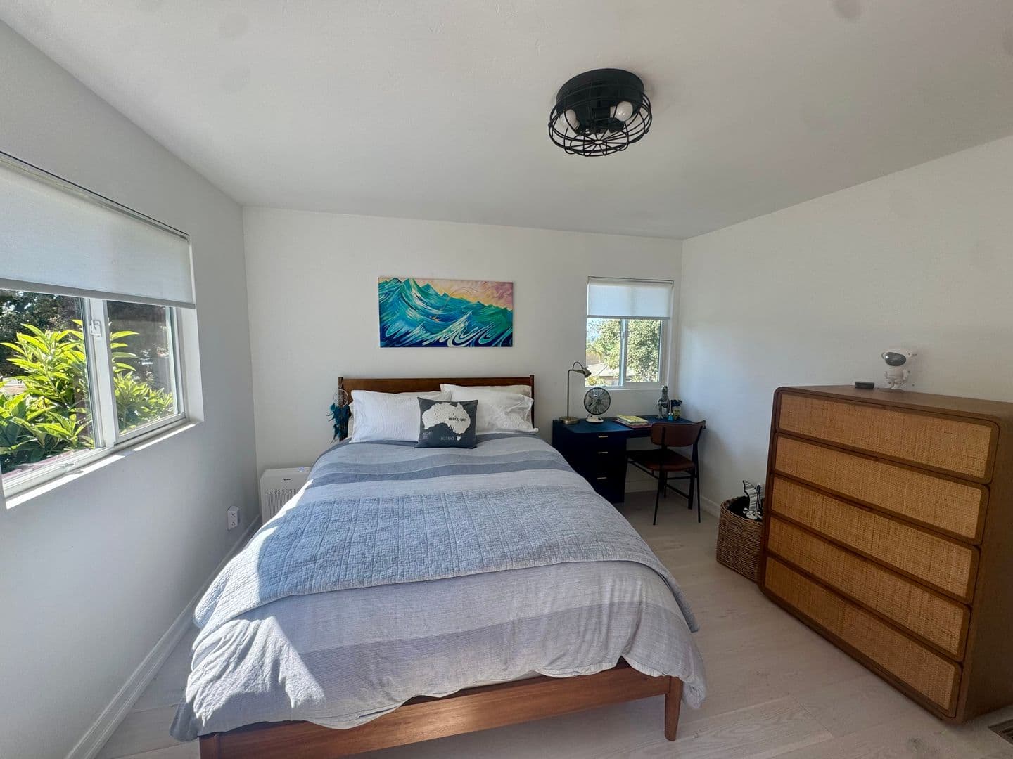 Oceanside House: 1695 Laurel Road