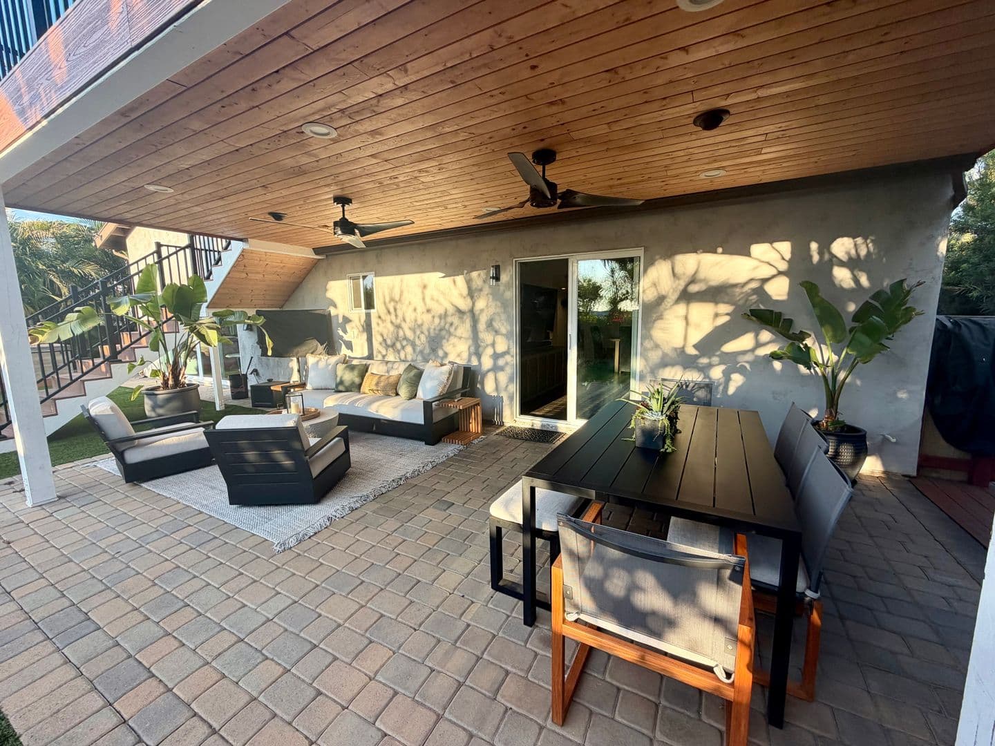 Oceanside House: 1695 Laurel Road