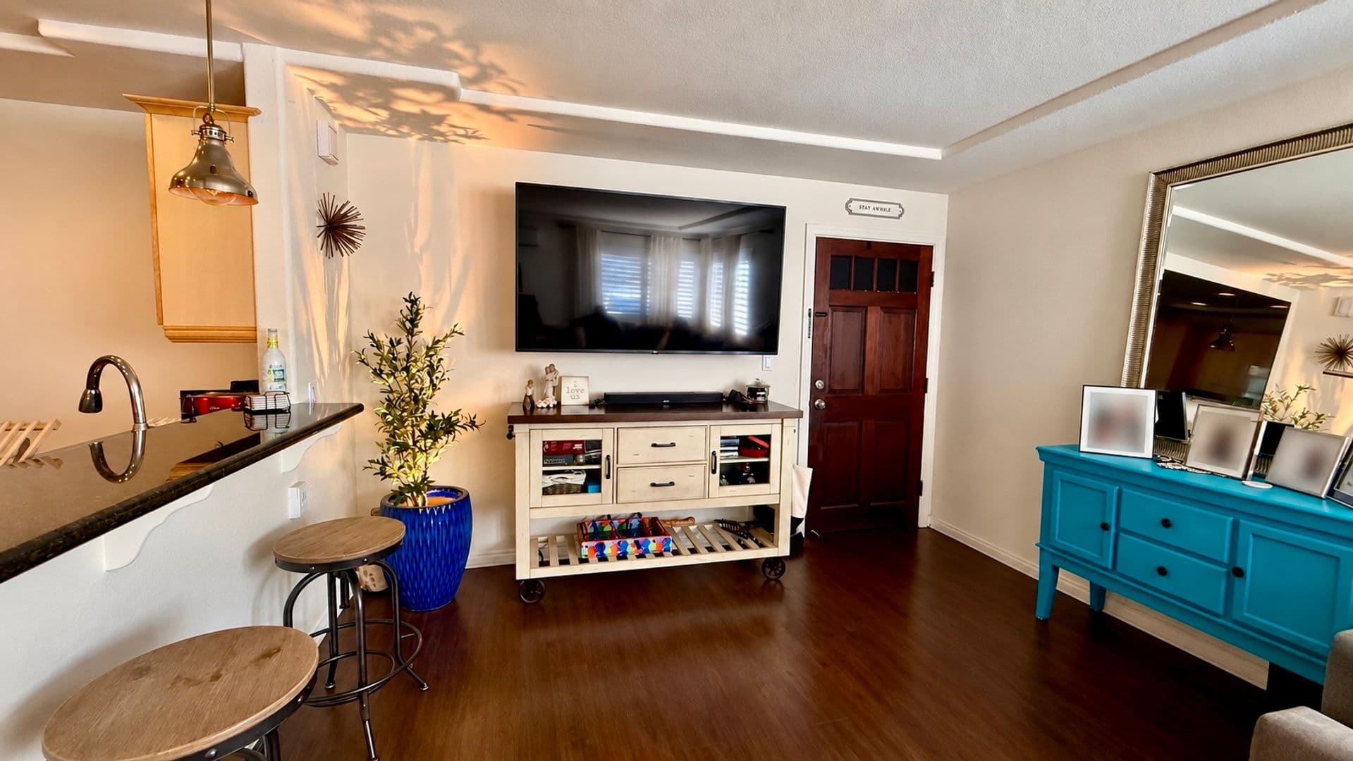 San Diego Condo: 4074 48th Street #4
