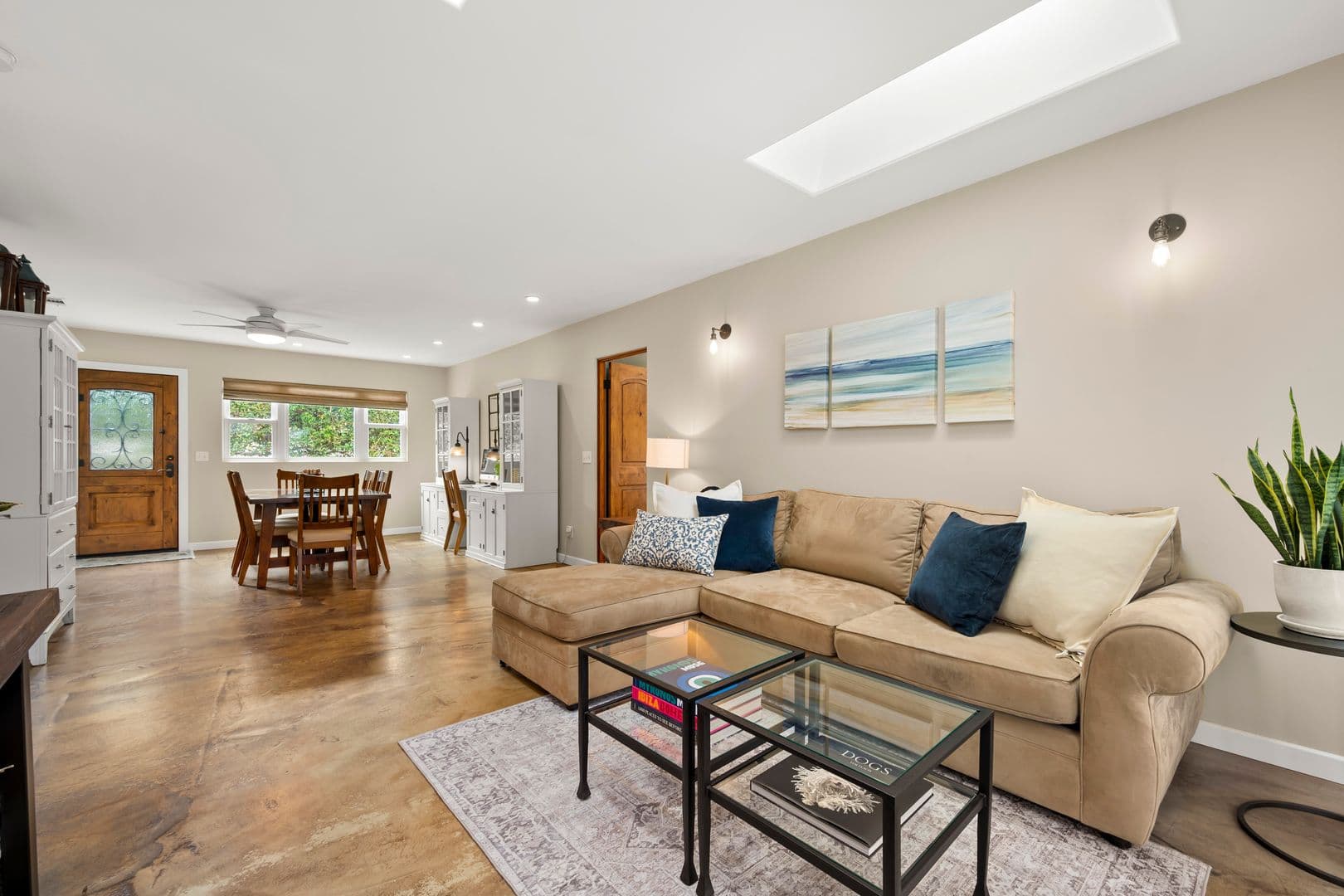 Solana Beach House: 802 1/2 Stevens Avenue